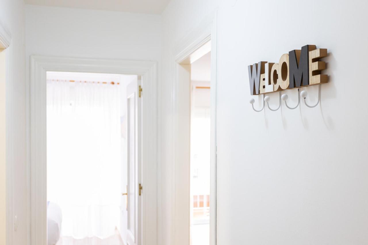 Holidays2Malaga Capuchinos French Balconies, Private Parking, Wifi & Air Con Bagian luar foto