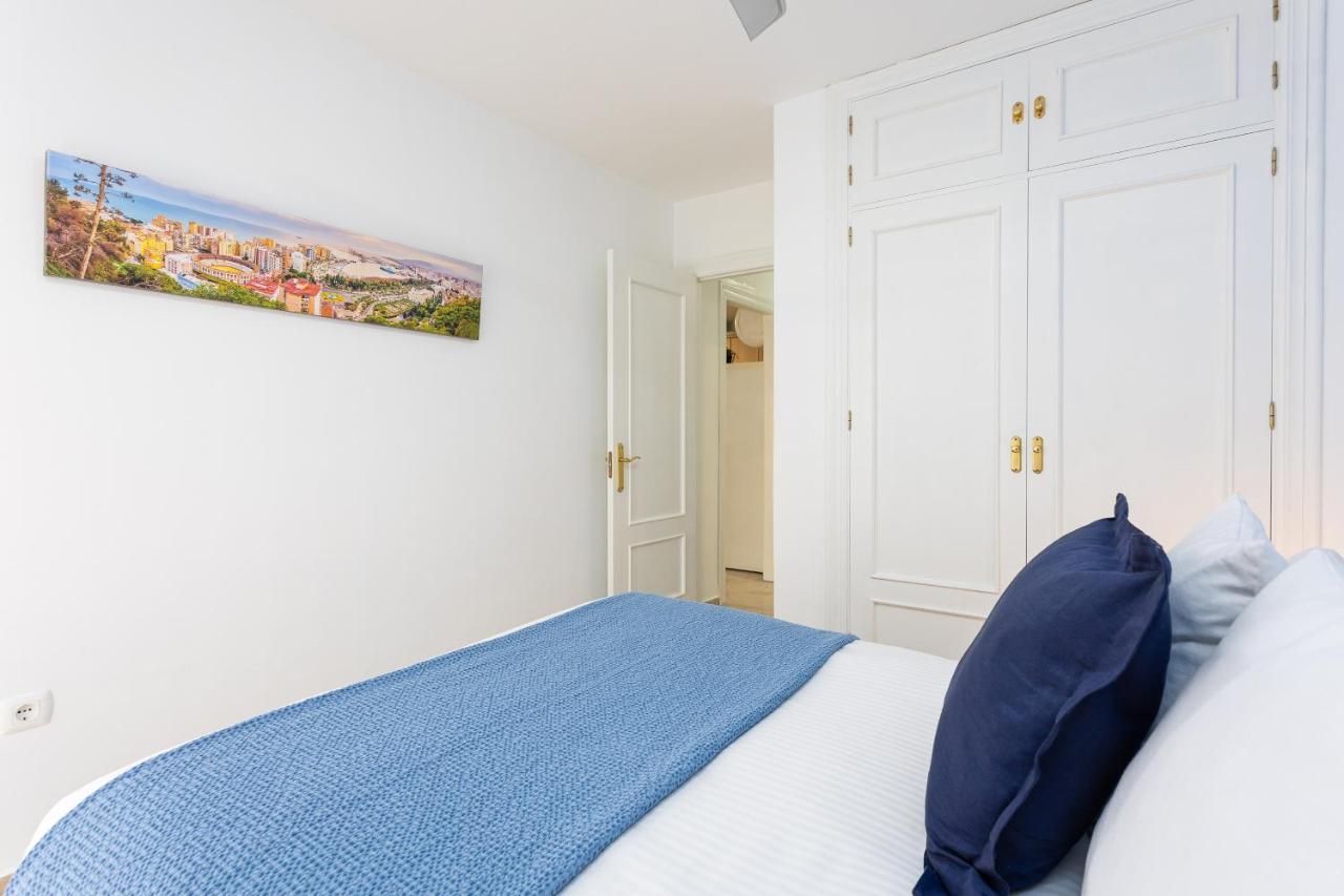 Holidays2Malaga Capuchinos French Balconies, Private Parking, Wifi & Air Con Bagian luar foto